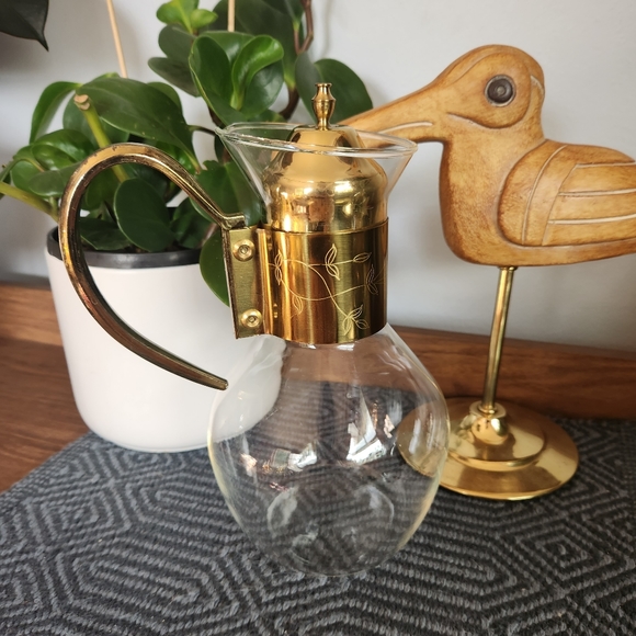 Vintage Gold Carafe with Lid - Picture 4 of 5